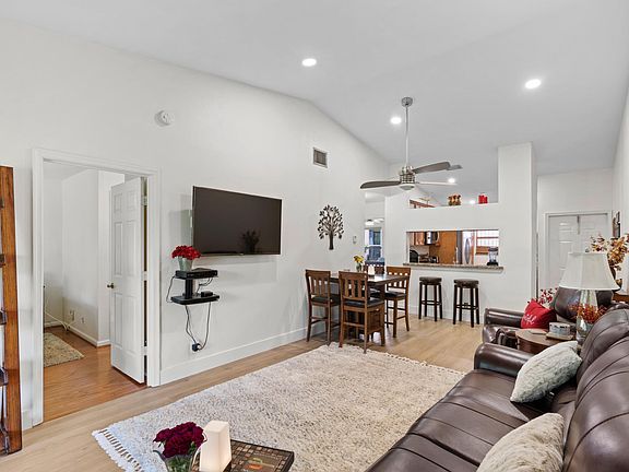 5th image of 3355 Jaywood Terrace #2110