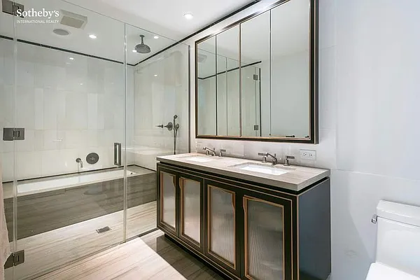 Rented by Sotheby's International Realty | media 28