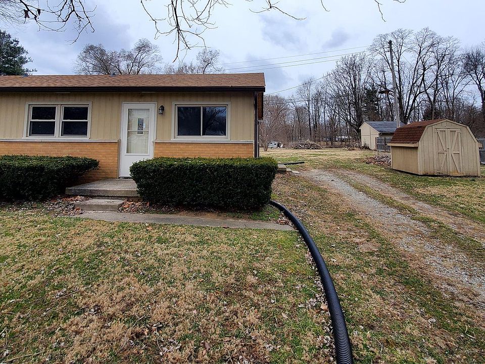 1st image of 916 Old Valley Dr