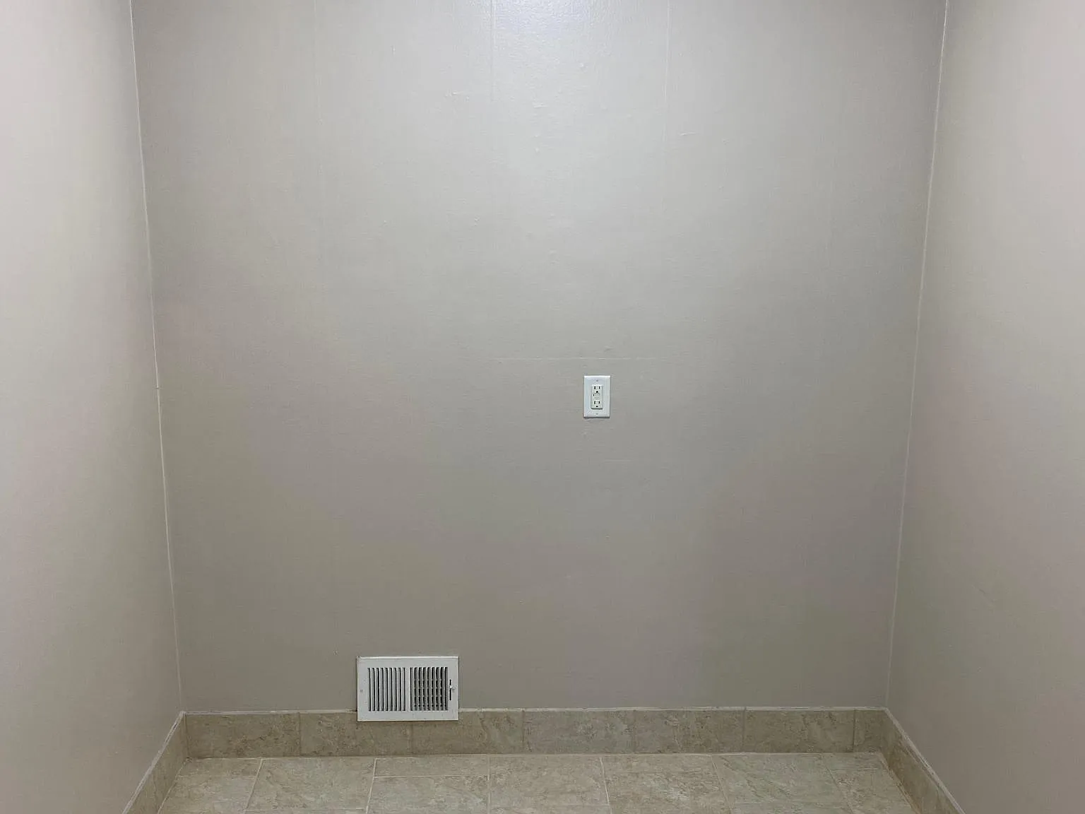 2 bed, 875 sqft, $950 — Photo 4