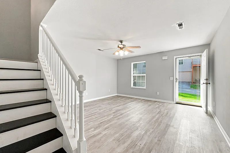 2 bed, 2.5 bath, $1,845 — Photo 2