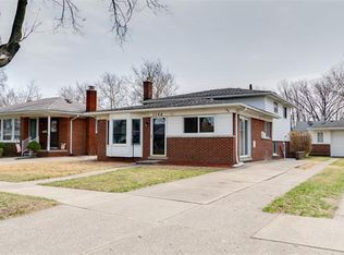 1146 Darlene Ave, Madison Heights, MI 48071