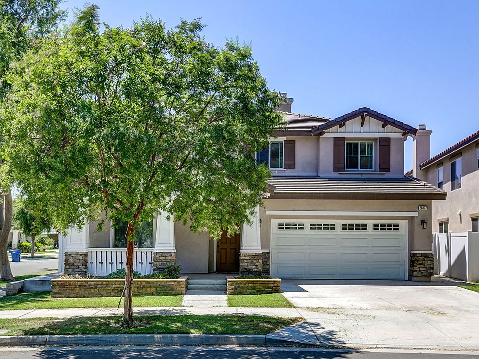 1st image of 26077 Paxton Pl