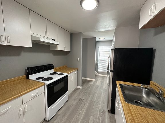 5th image of 585 Huntington Ave APT 6