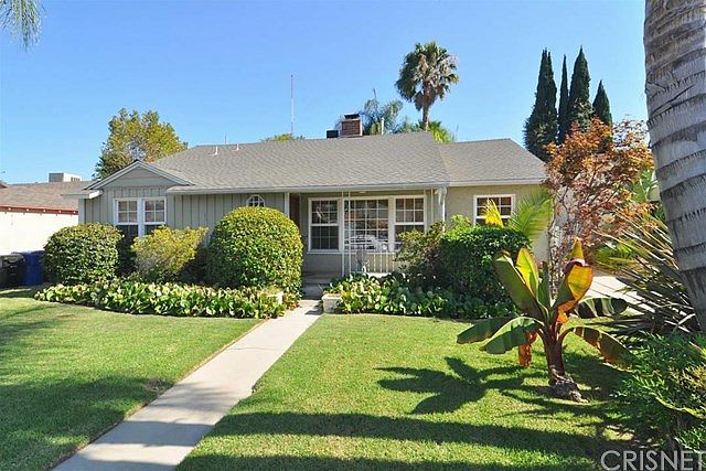 1st image of 12746 Emelita St