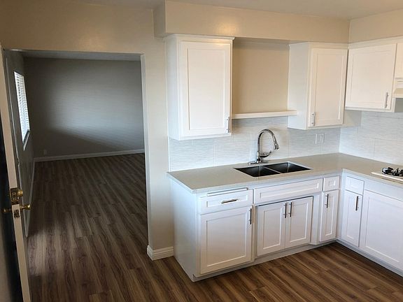 5th image of 4383 W 137th St #F