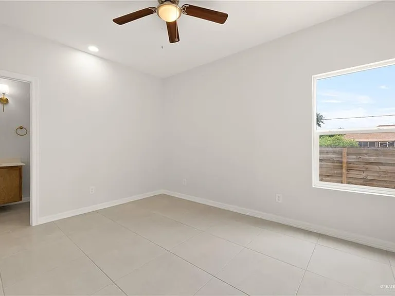 3638 N Mezcal Dr #UPSTAIRS — Photo 5