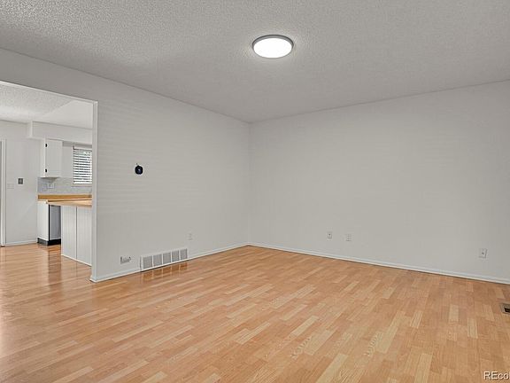 3rd image of 8962 W Temple Place