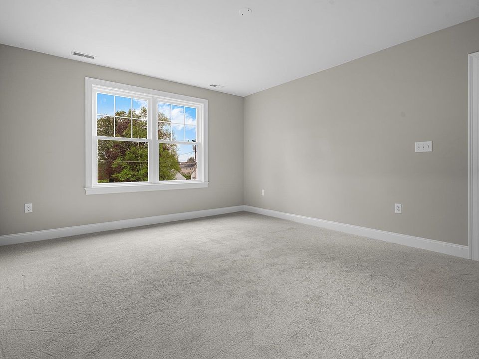 1st image of 214 Pembroke Street #B