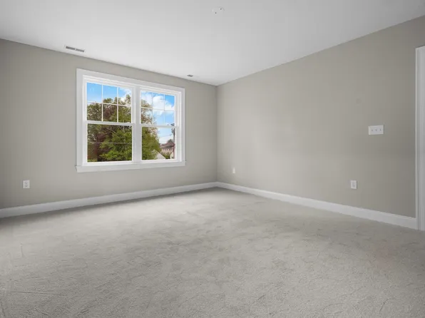 214 Pembroke Street #B, Pembroke, NH 03275