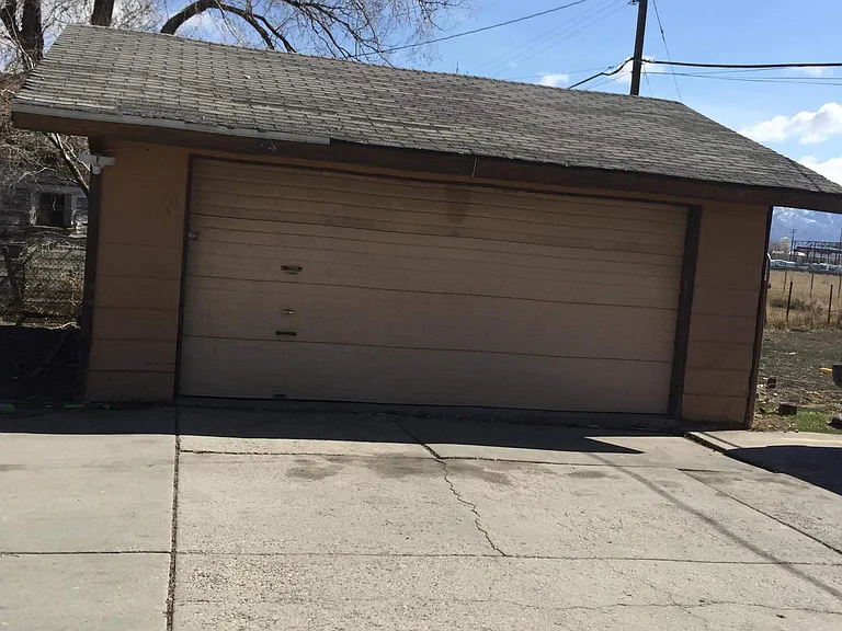 859 W Riley Cir — Photo 24