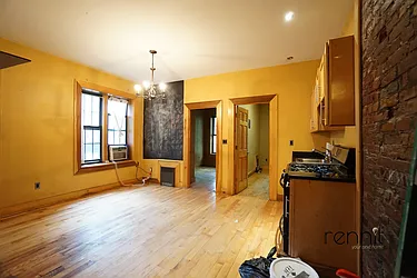 Rented by Rennit Inc.