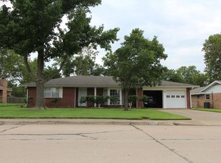 6009 Baylor Dr, Bartlesville, OK 74006