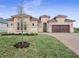 621 Magan Ln, Jarrell, TX 76537