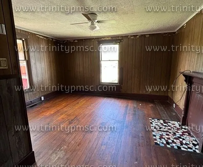 908 Ansel St — Photo 16