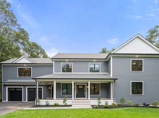 36 Kingswood Rd, Westwood, MA 02090
