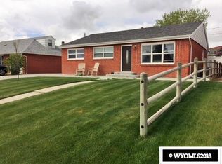 1432 Country Club Rd, Casper, WY 82609