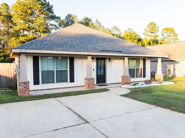 9118 Dawes Oak Dr, Theodore, AL 36582