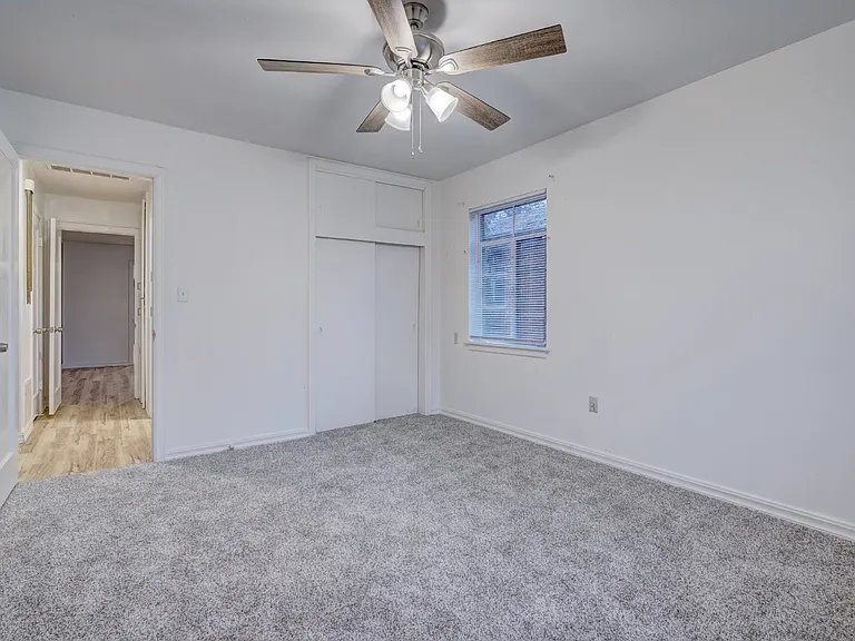 2701 NW 48th St — Photo 57