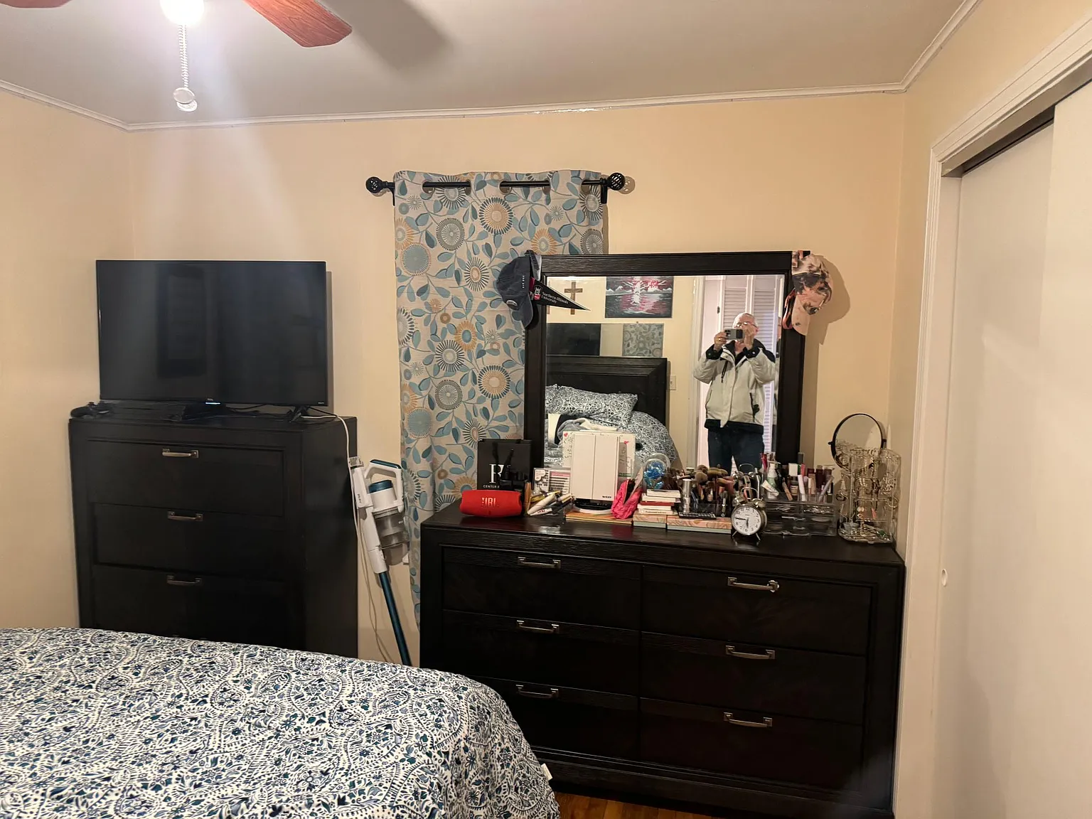 2 bed, 806 sqft, $1,700 — Photo 4