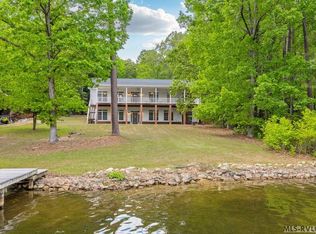 120 Oak Dr, Valentines, VA 23887