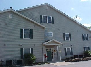 50 Mock St, Hubbard, OH 44425