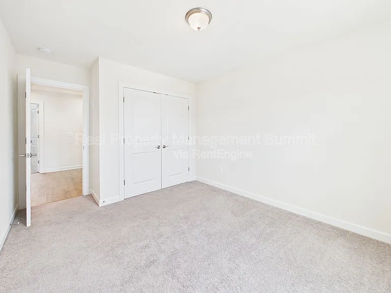 1241 Old Trail Dr — Photo 22