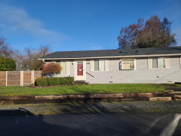 1031 Maple St APT A, Everett, WA 98201