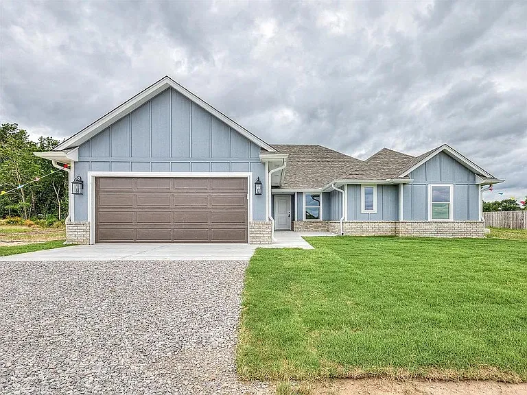 5712 Arthur Rd — Photo 1