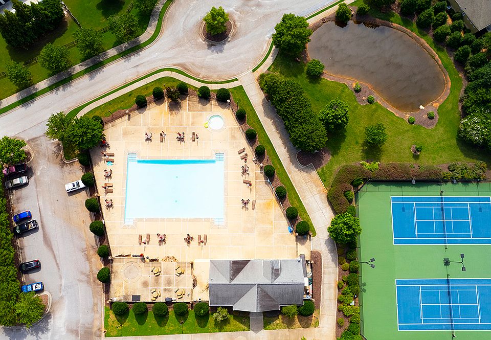 1061 Hawthorne Cir Madison GA Zillow