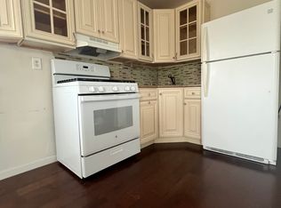 (Undisclosed Address), Islip, NY 11751