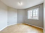 3285 Apricot St #UPPER — Photo 32