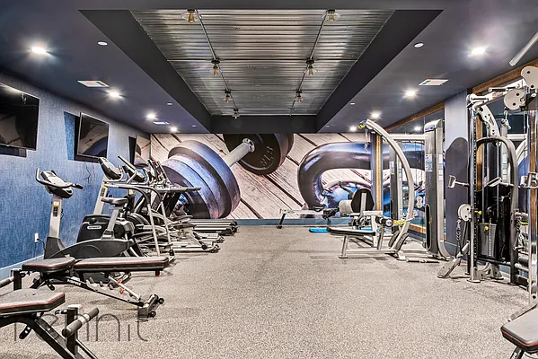 Rented by Rennit Inc. | media 50