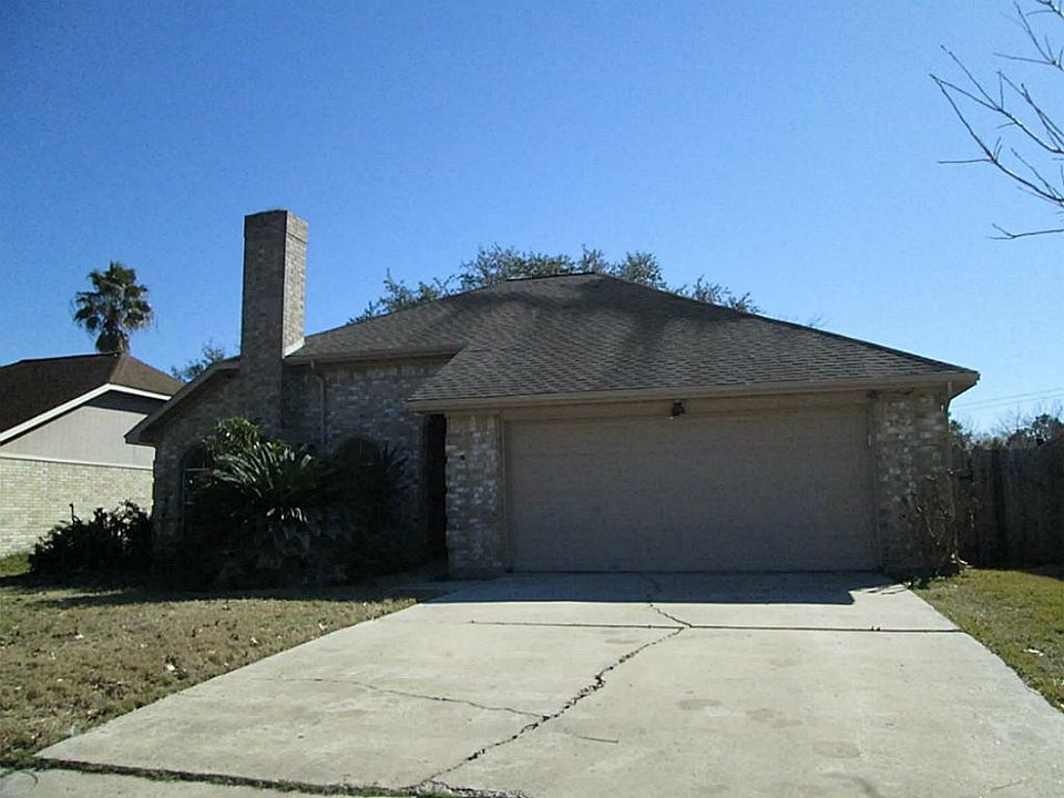 1st image of 2411 Lance Ln