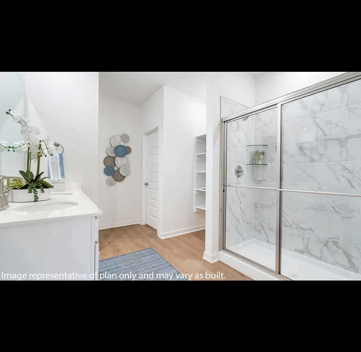 4 bed, 2371 sqft, $2,800 — Photo 3