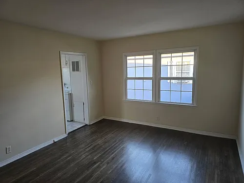 5410 Kinston Ave #5410 Photo 1