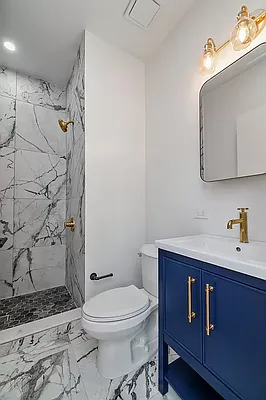 Rented by REAL New York | media 7