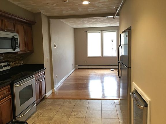 4th image of 265 Atwells Ave Suite 3