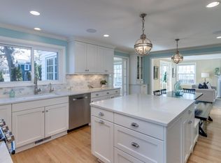 105 Shepard Ter, Madison, WI 53705