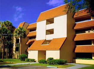 Summertree Village, Miami, FL 33179