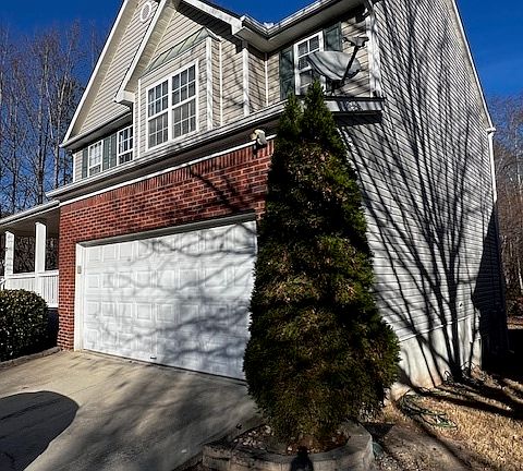 3rd image of 3721 Bogan Mill Rd