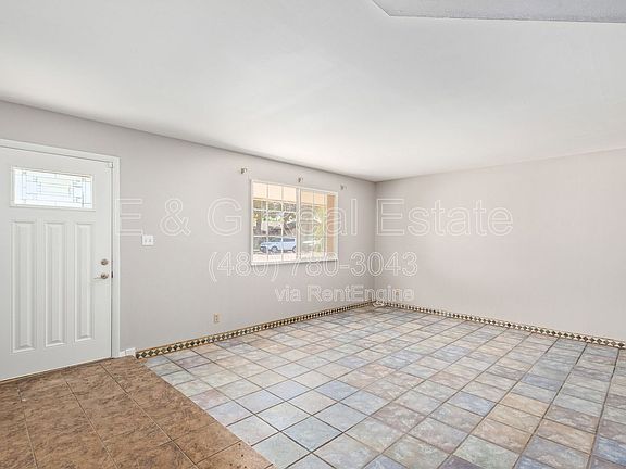 2nd image of 1918 E Palmcroft Dr
