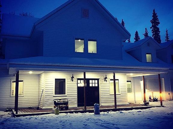 2nd image of 2428 Dieringer Ave