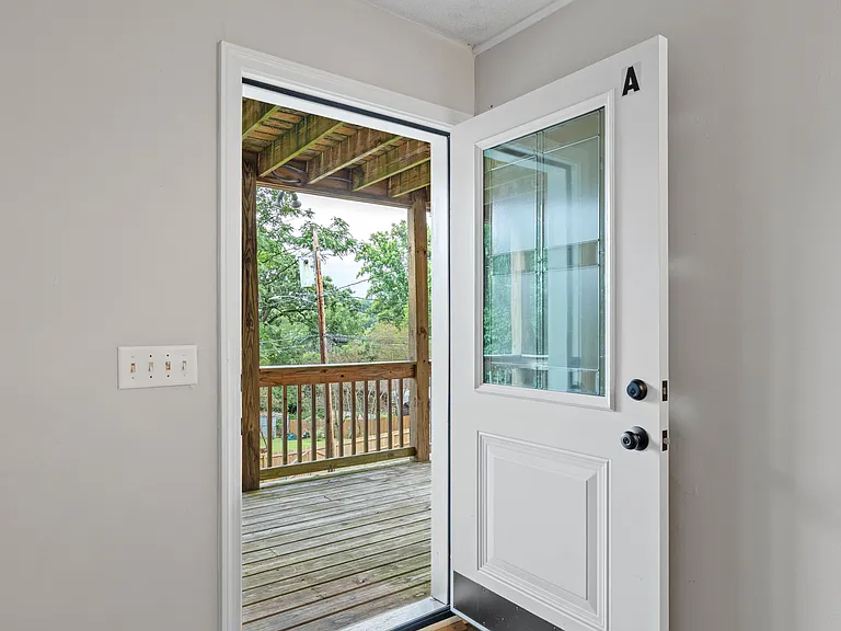 18 Sheridan Rd #A — Photo 3
