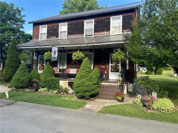 10 Leith St, Uniontown, PA 15401