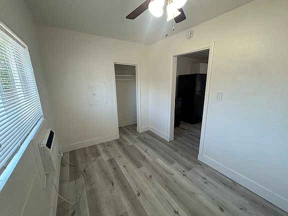 5th image of 524 Solano St