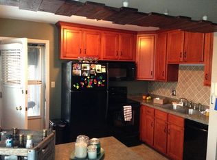 10073 Bunker Hill Dr APT A, Saint Louis, MO