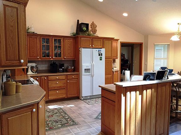 5th image of 3409 Mount Vernon Dr