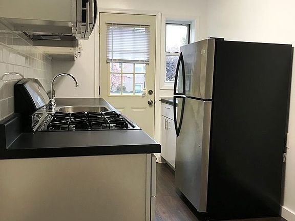 3rd image of 11051 65th Ave APT 75A
