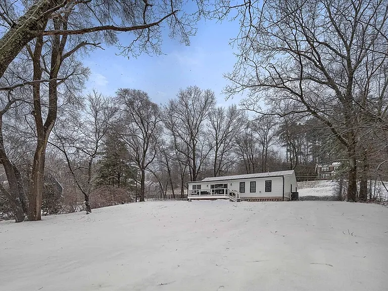 355 Maynard Rd — Photo 21